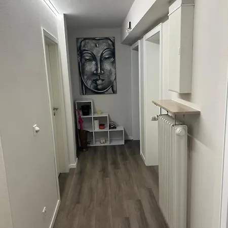 & Ruhe In Prümzurlay